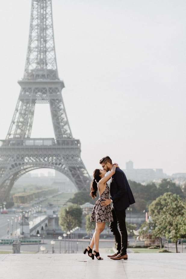 Surprise proposal Paris photographer