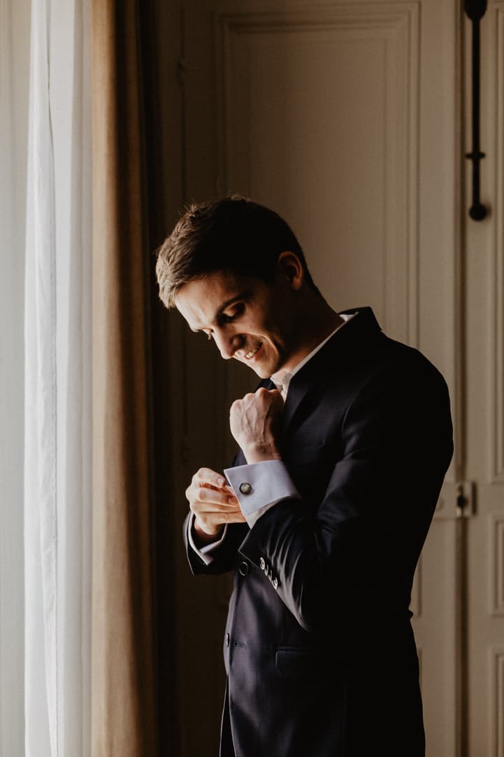 groom Preparation wedding photo paris