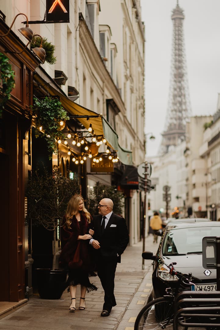 Autumn at Rue Saint Dominique Paris Eiffel tower wedding photo