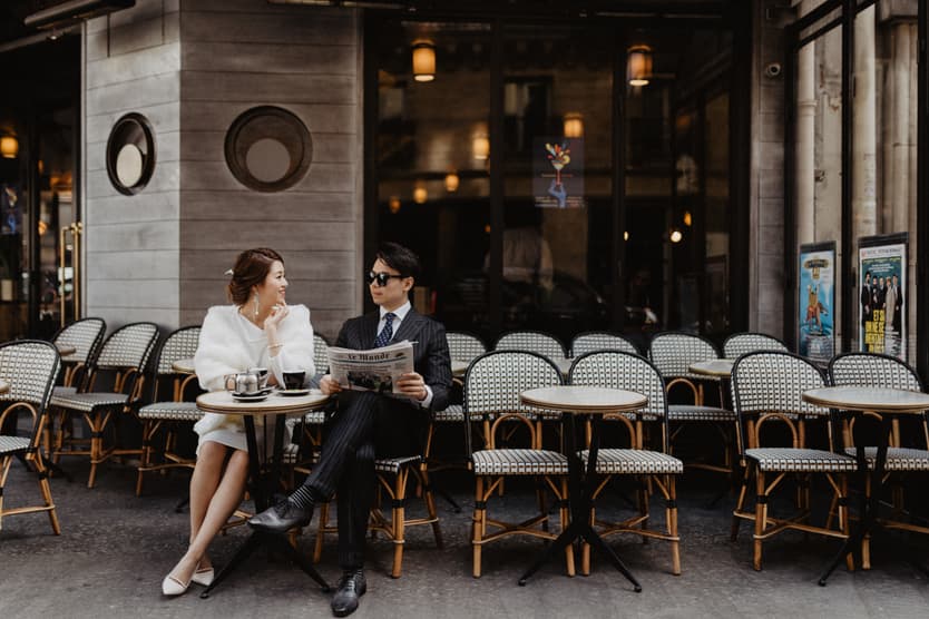 Paris couple cafe photoshoot