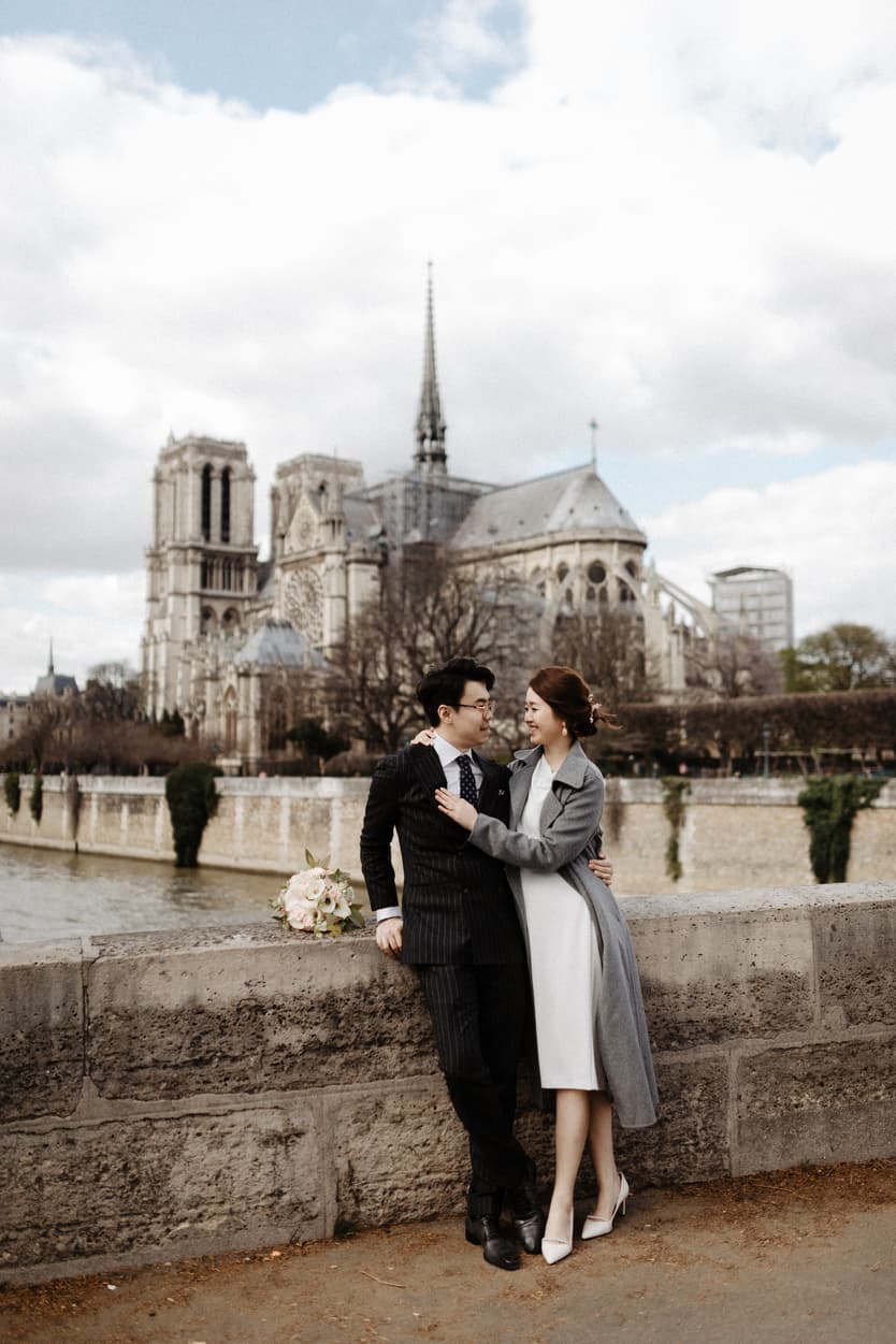 Notre Dame Wedding Photoshoot Paris