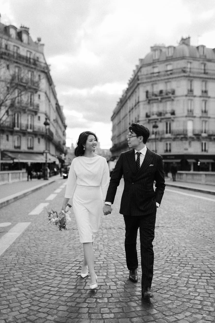 Notre Dame Wedding Photoshoot Paris