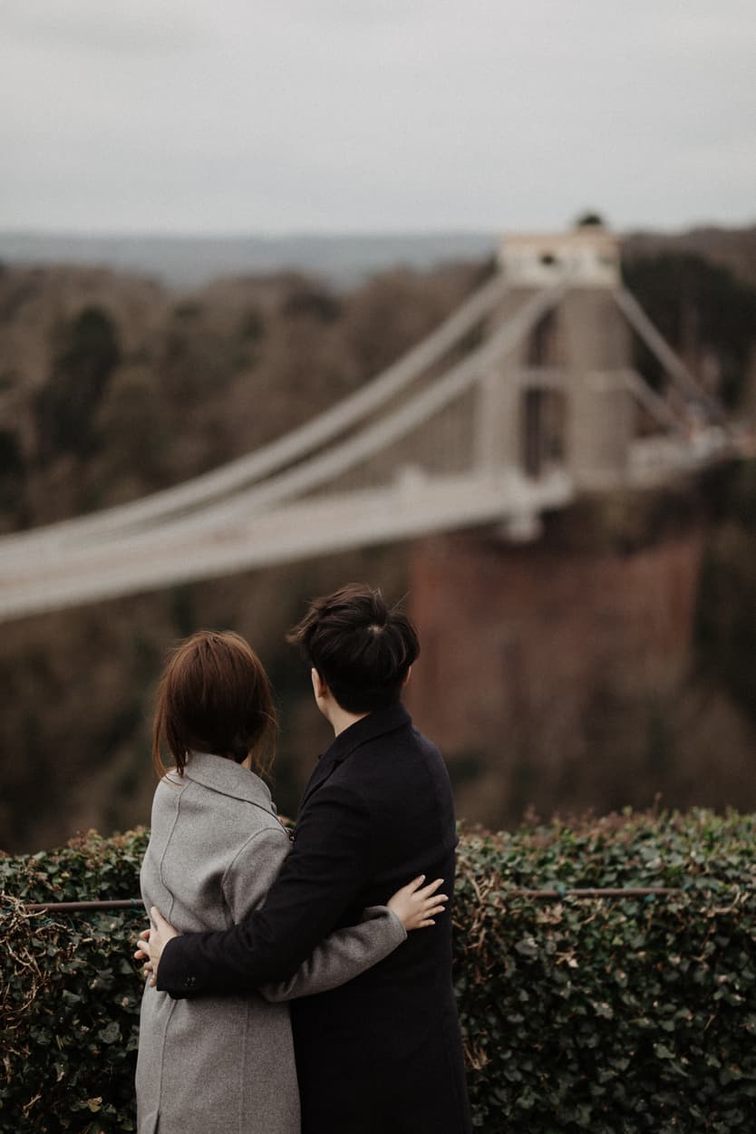 Bristol Bridge couple photo