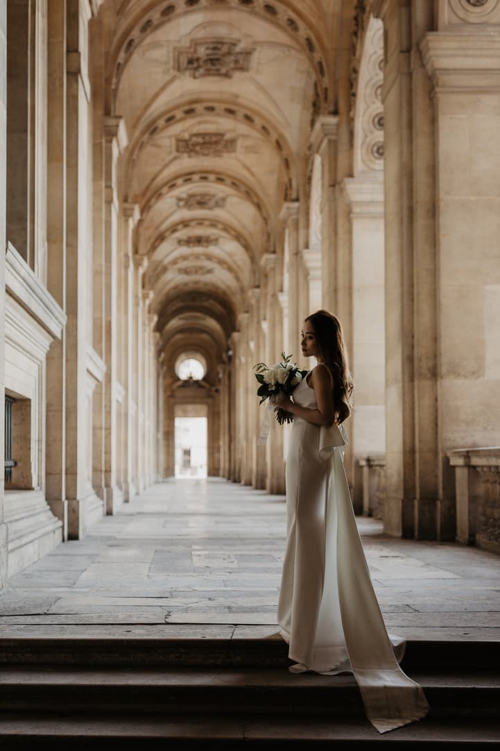 louvre bridal wedding photo