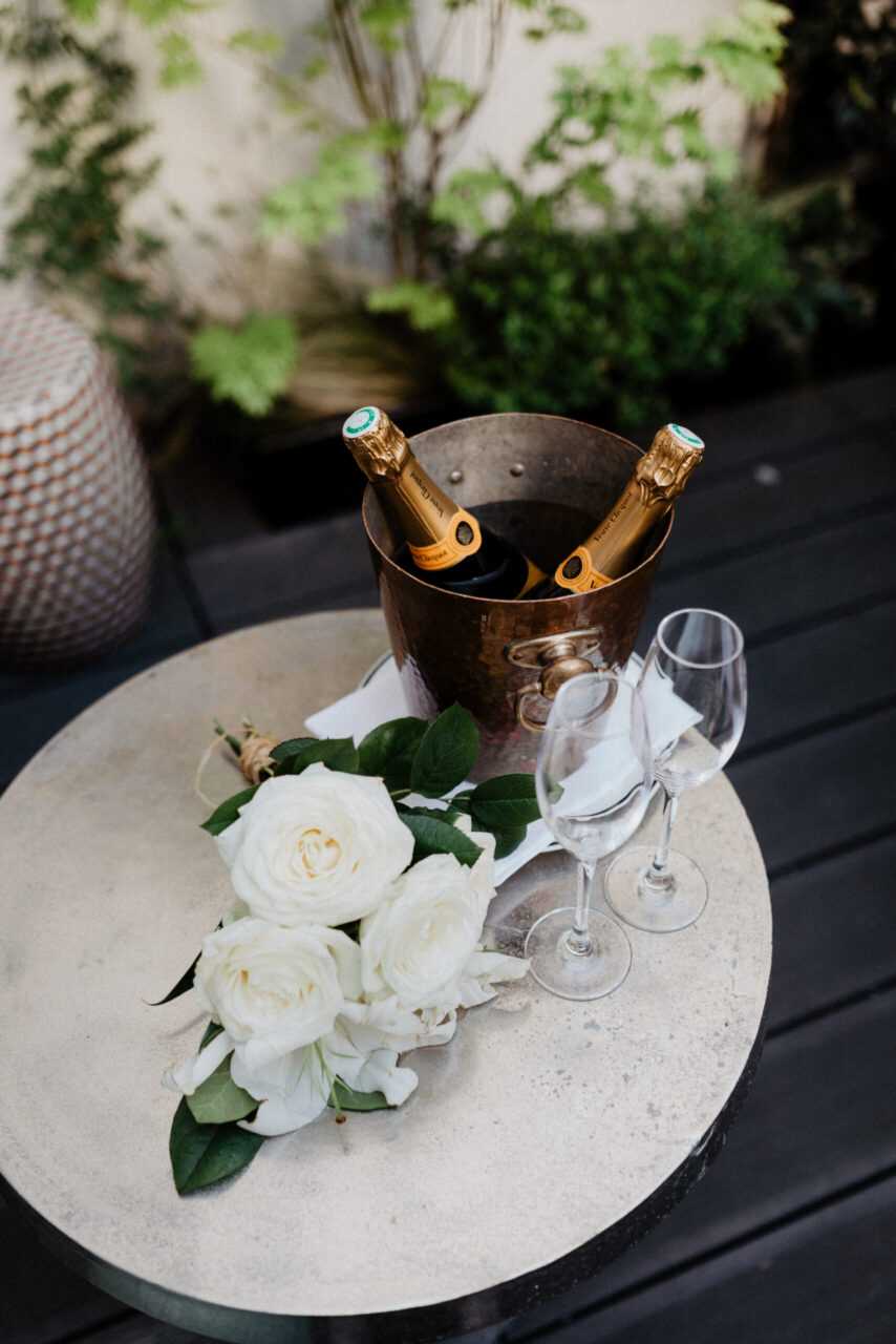 Paris elopement photographer champagne