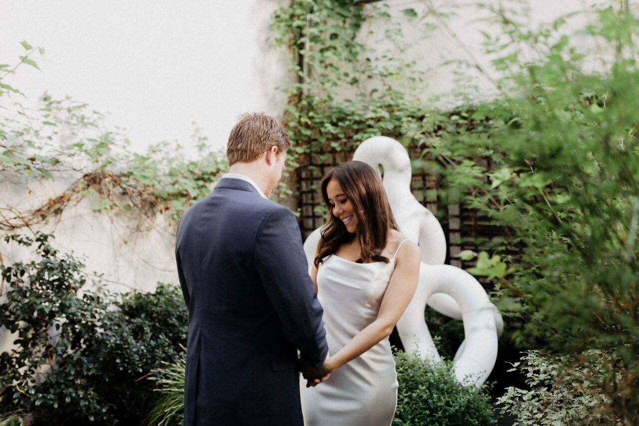 Paris elopement photographer first look