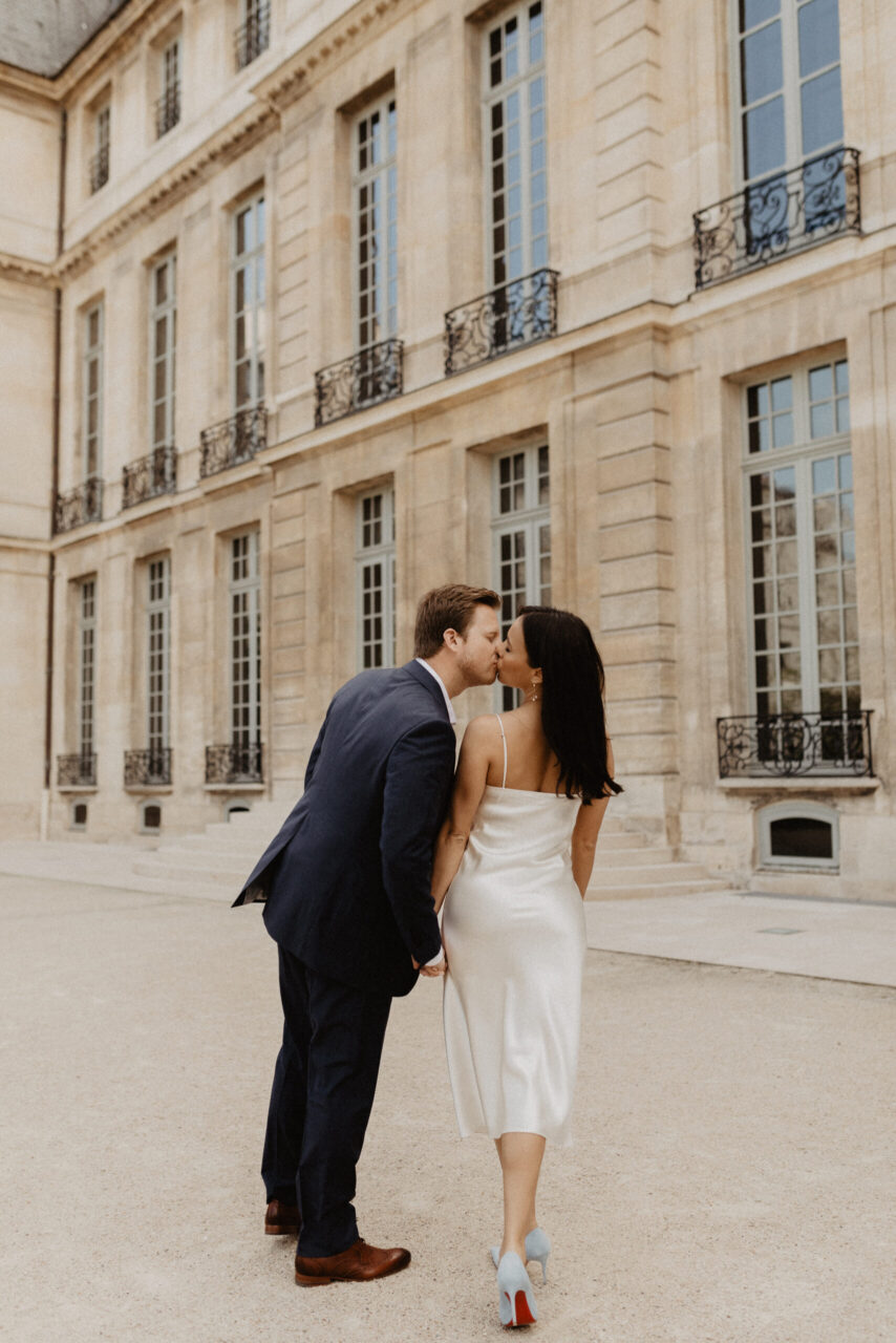 Paris elopement photographer picasso museum