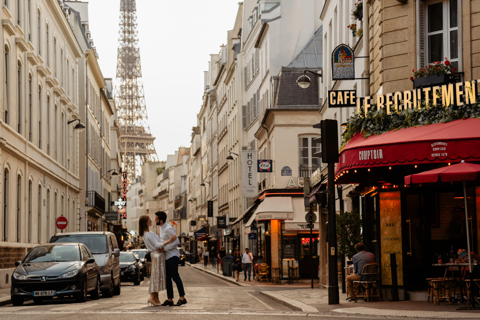 wedding photographer paris couple