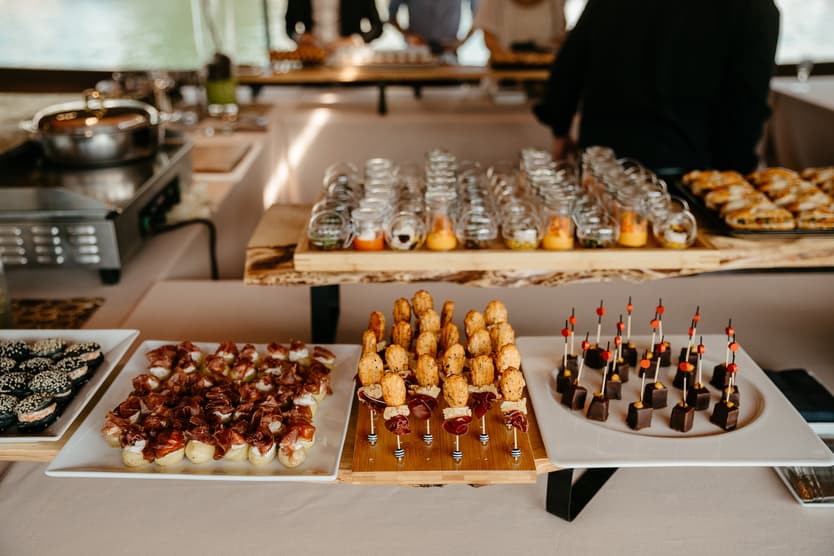 traiteur marriage Croisière sur la Seine Amuse bouche