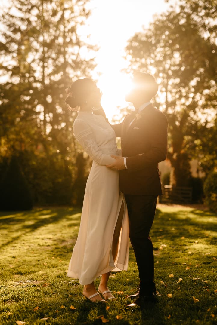 mariage civil paris couple avec fleur nouveau mariage