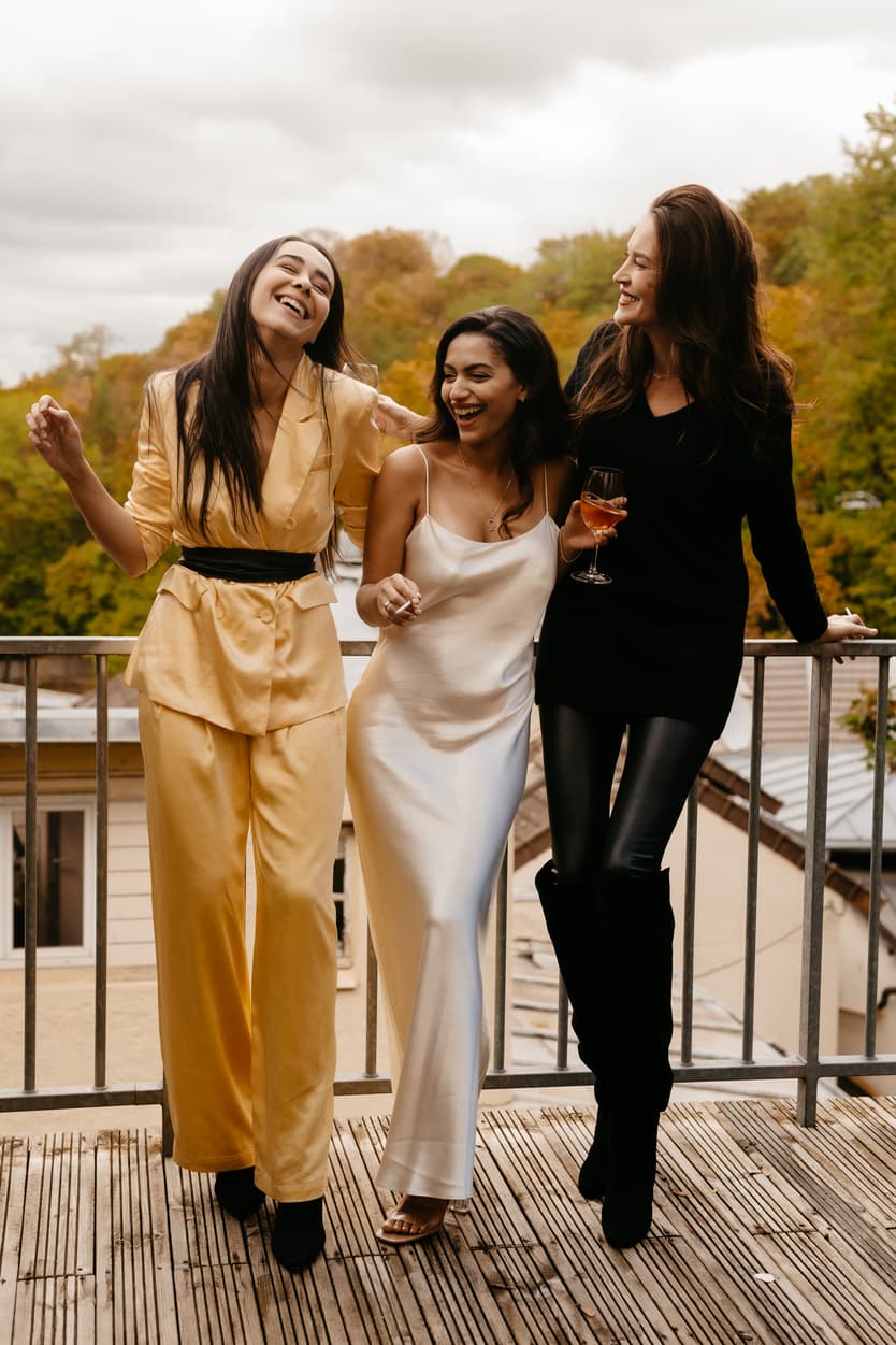 paris mariage civil mairie photographe de groupe femme