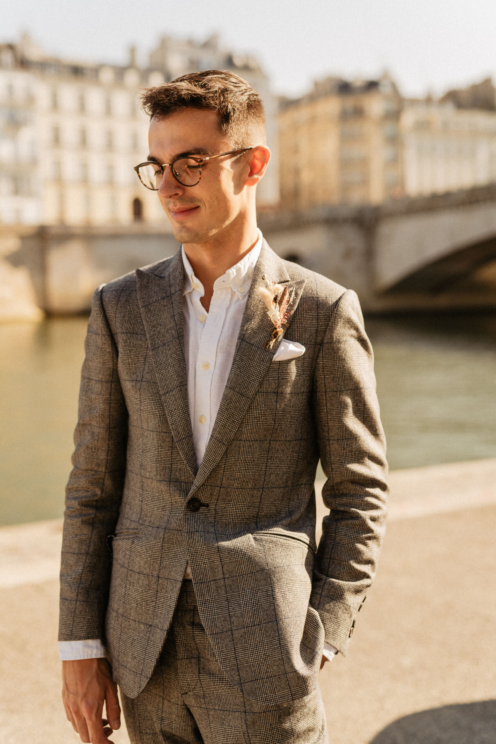 Groom inspiration Paris elopement wedding