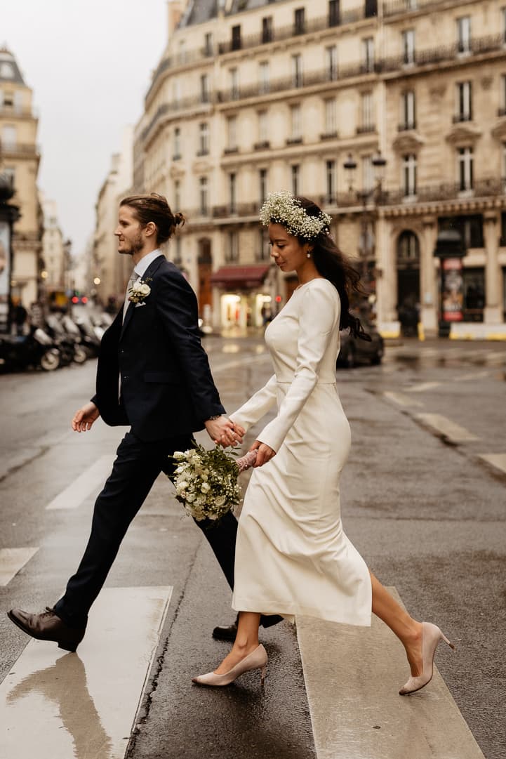mariage civil paris couple nouveau mariage fleur