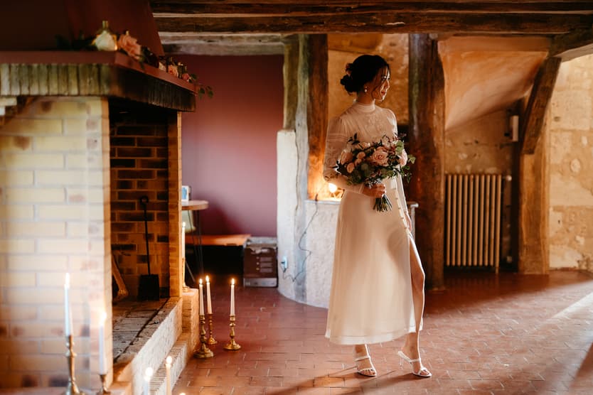 asian bride elegant simple wedding dress