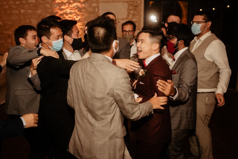 wedding party Covid