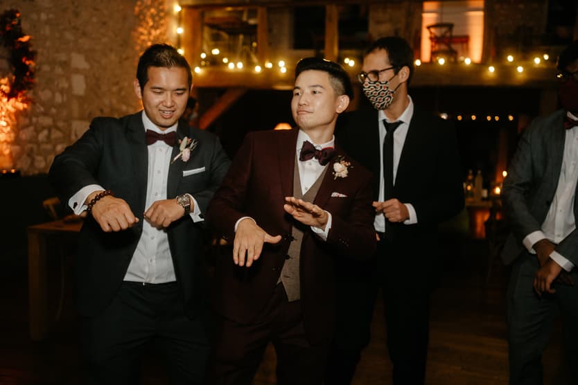 wedding party Covid