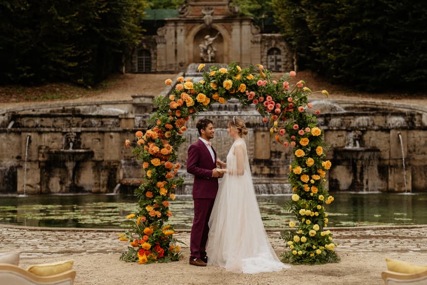 Colorful Elopement citrus wedding ceremony ideas