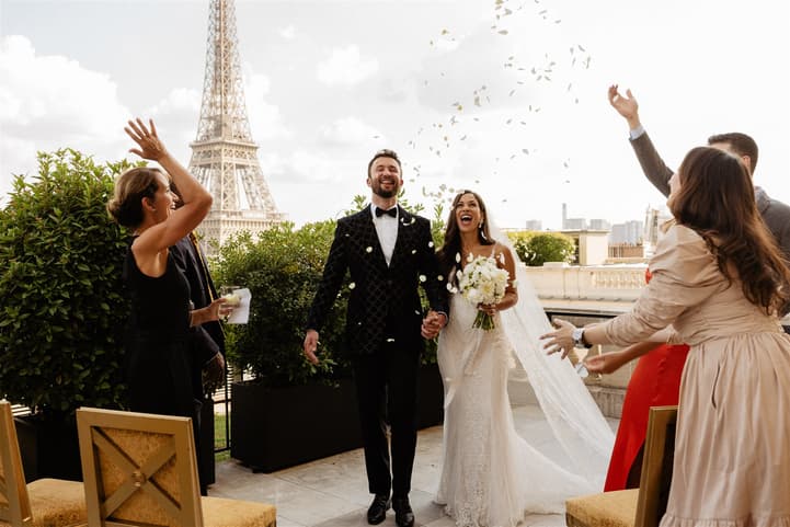 Wedding ceremony Shangri la hotel Paris Eiffel tower