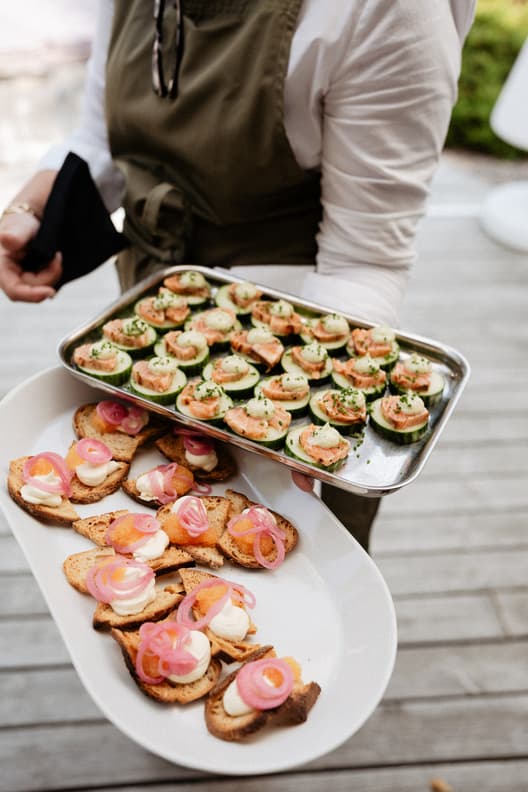 Simple and chic cocktails and tapas before wedding reception