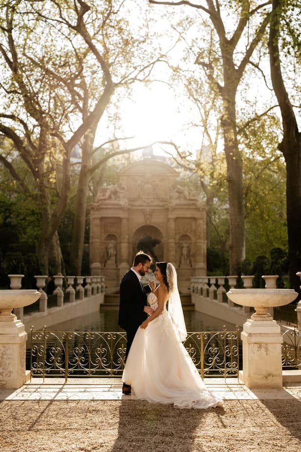 Romantic couple photoshoot elopement Luxembourg garden