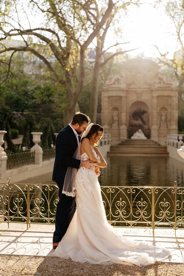 Romantic couple photoshoot elopement Luxembourg garden