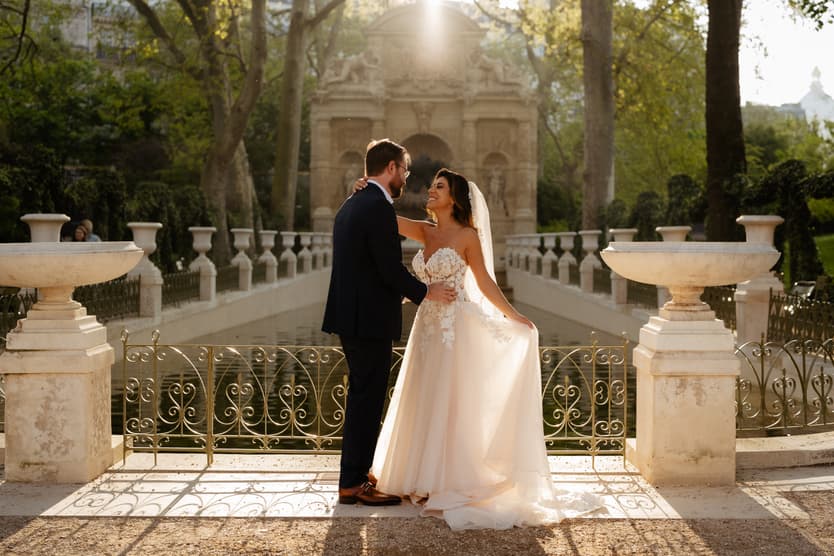 Wedding Elopement Luxembourg garden Medici fountain