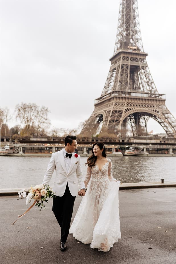 Romantic Couples Pre-wedding Photoshoot by the Seine River with Eiffel Tower View