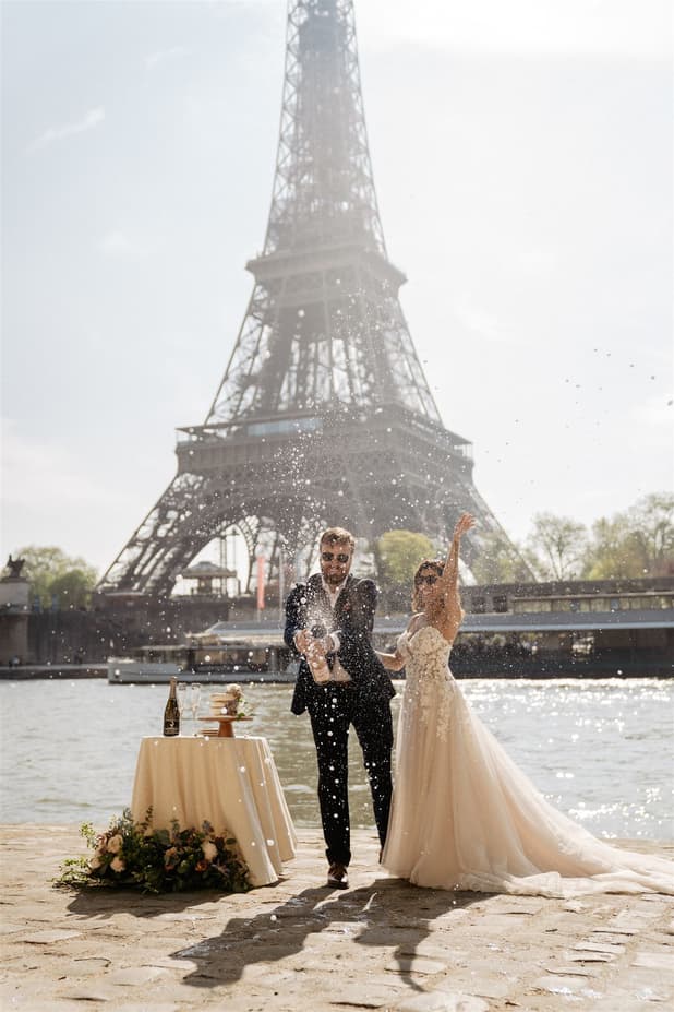 Wedding reception Seine Eiffel Tower View Cake & Champagne