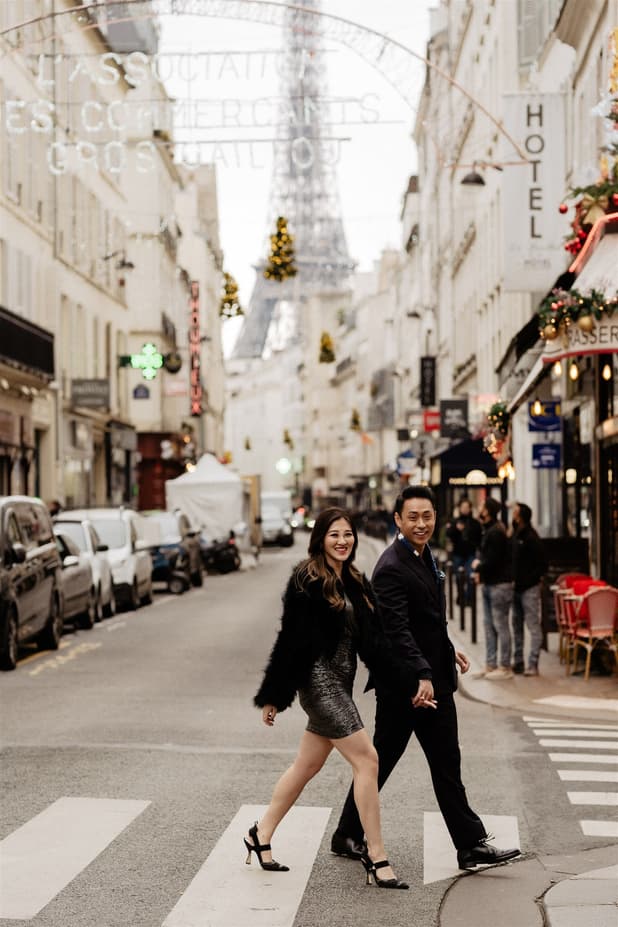 Walking on the Streets of Paris Candid Pre-wedding Photoshoot
