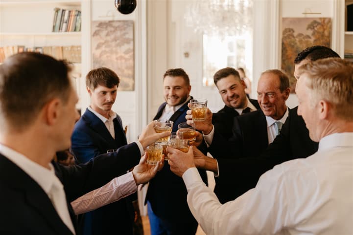 Toast groomsmen wedding day