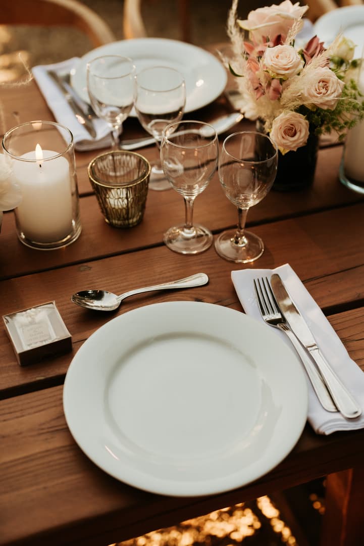 Rustic Bohemian inspired wedding dinner decoration saint tropez