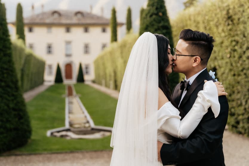 Villa Balbiano garden elopement wedding destination