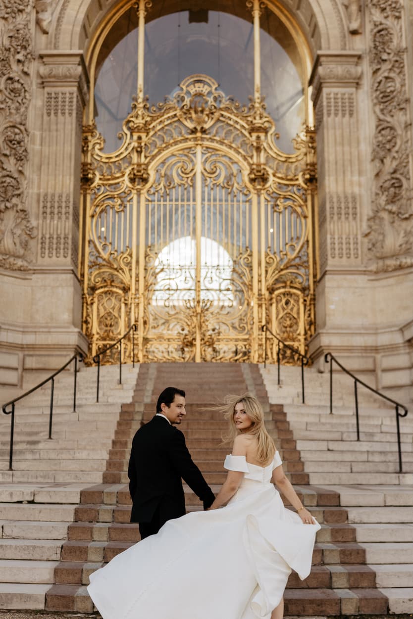 Paris Pre-wedding outfit inspiration fashion flowy dress