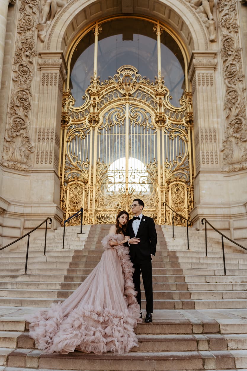 Couples wedding anniversary Photoshoot  Paris golden gate
