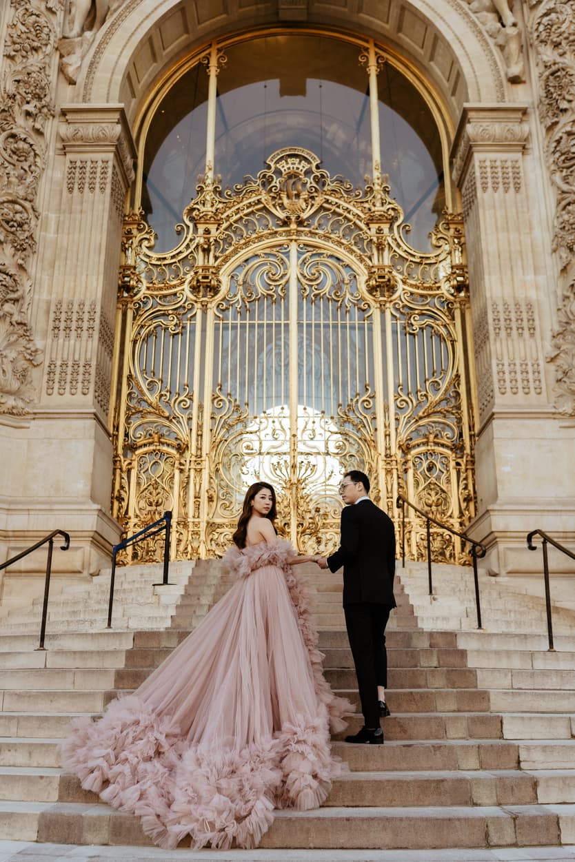 Couples wedding anniversary Photoshoot  Paris golden gate