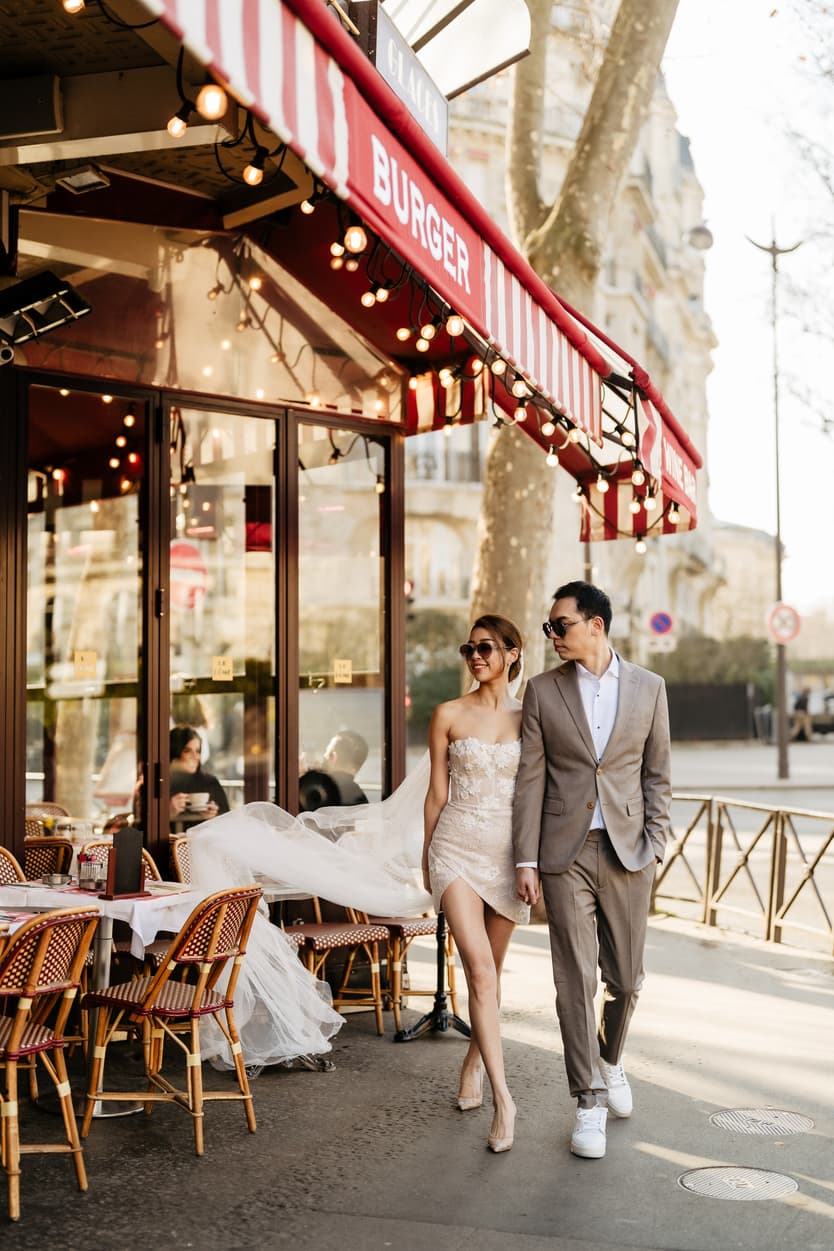 Couples wedding anniversary Photoshoot Paris cafe