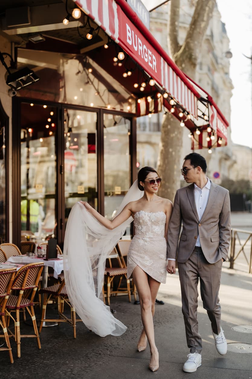 Couples wedding anniversary Photoshoot Paris cafe