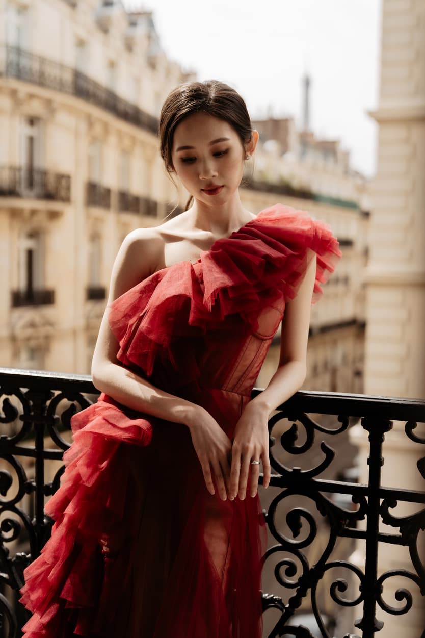 Paris Pre-wedding outfit inspiration fashion forward red dress