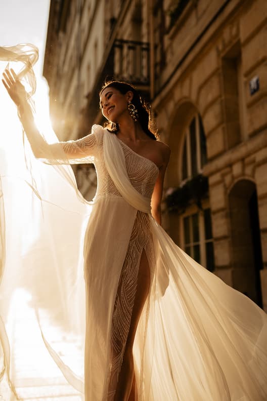 Paris Pre-wedding outfit inspiration fashion forward dress