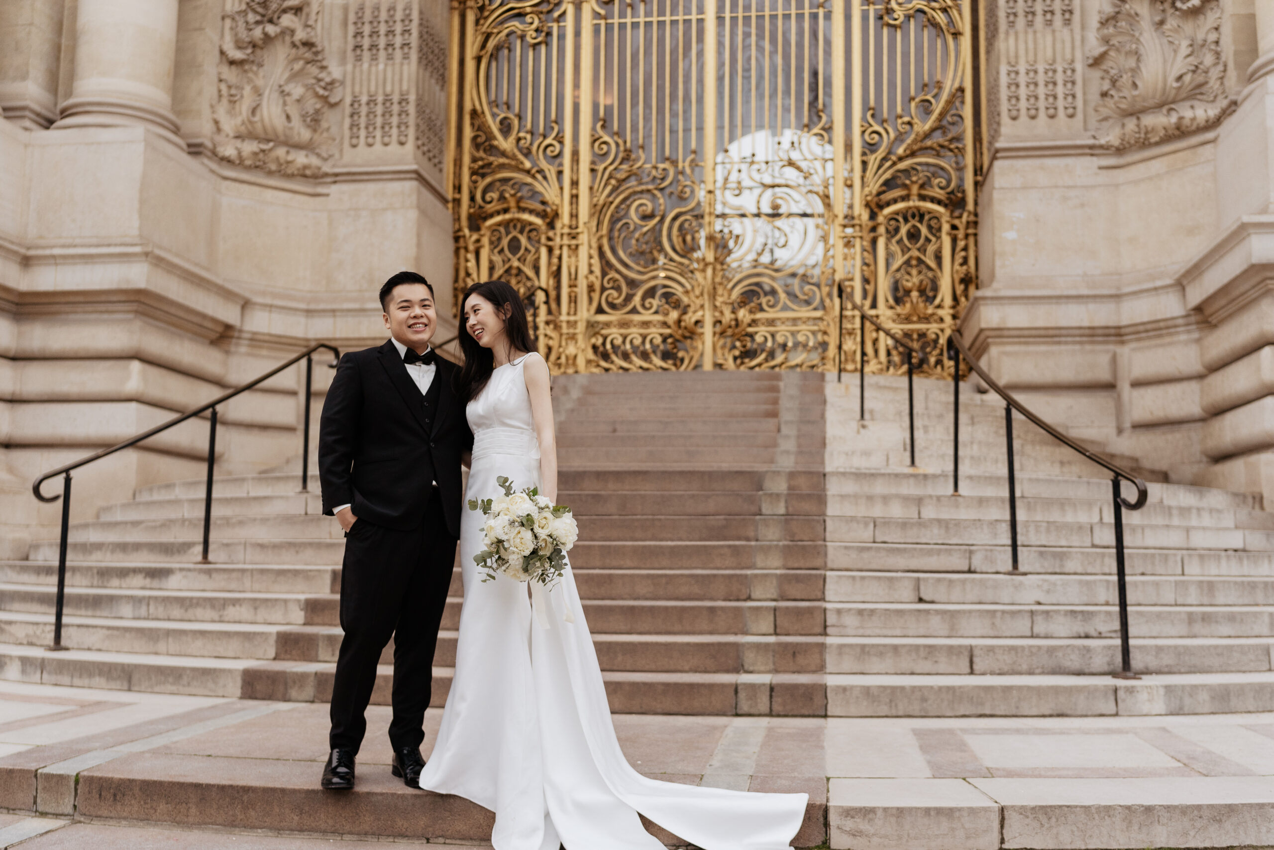 Couple full-day Pre-wedding Photoshoot in Paris Golden Gate