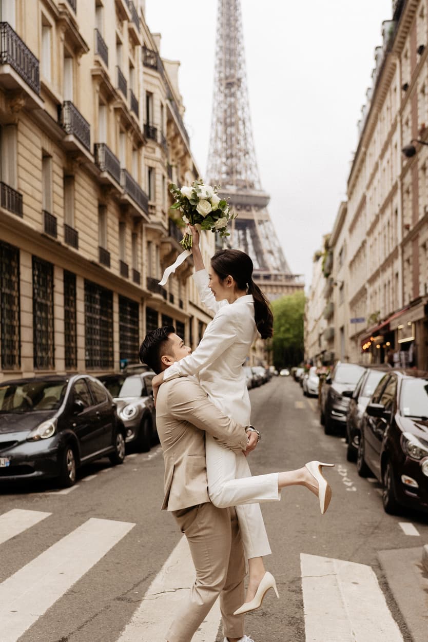 Couple full-day Pre-wedding Photoshoot in Paris with Eiffel Tower view matching suits