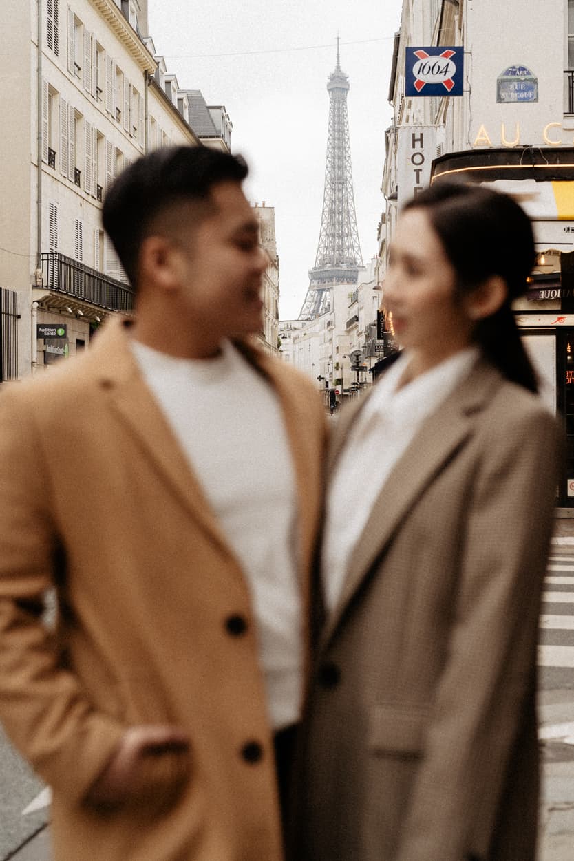 Couple full-day Pre-wedding Photoshoot in Paris with Eiffel Tower view