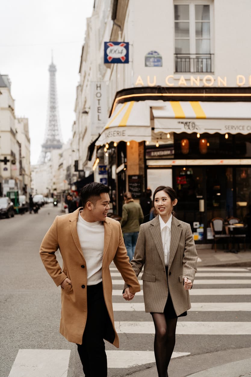 Couple full-day Pre-wedding Photoshoot in Paris with Eiffel Tower view
