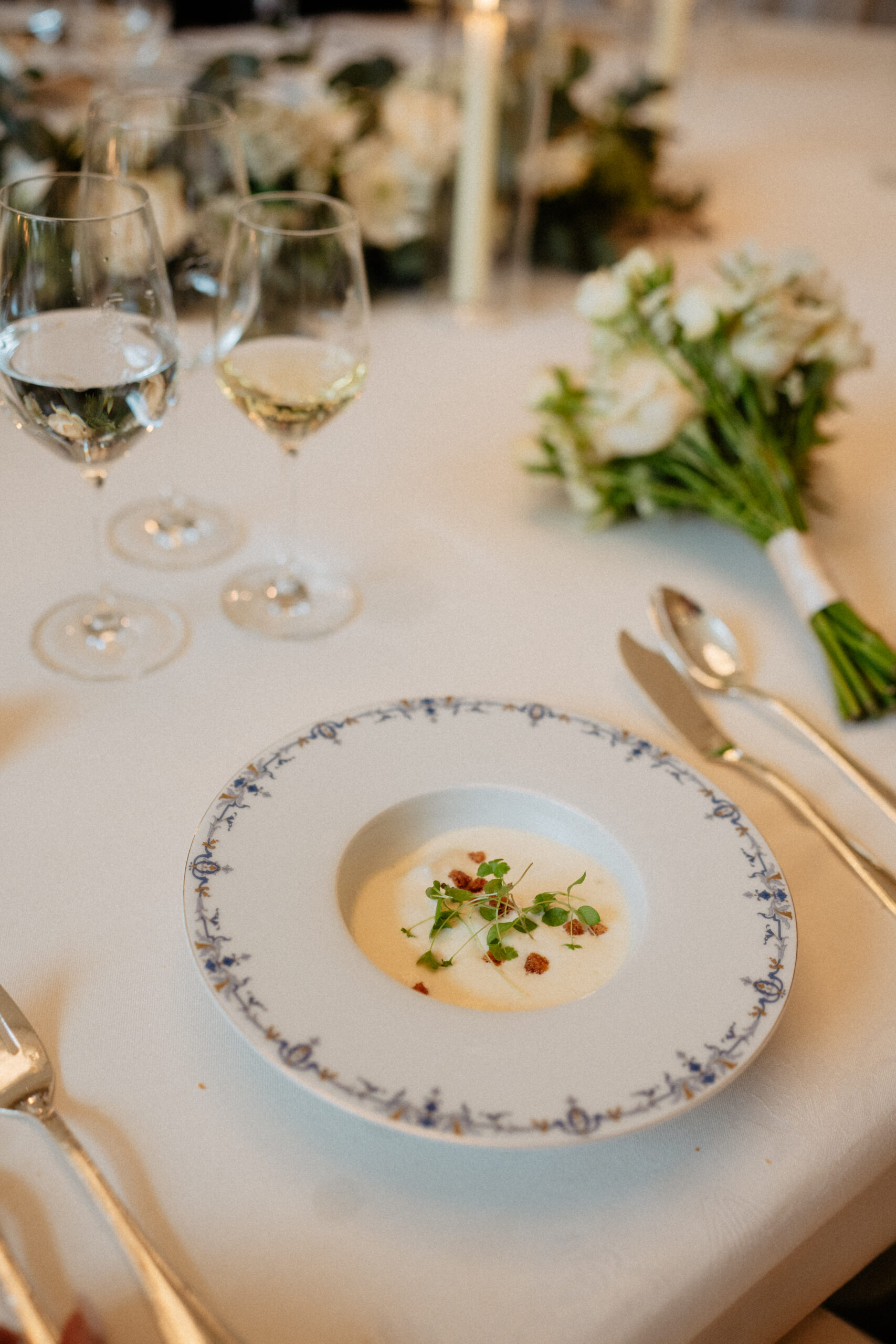 Destination wedding elopement at the luxurious Ritz Paris dinner decoration