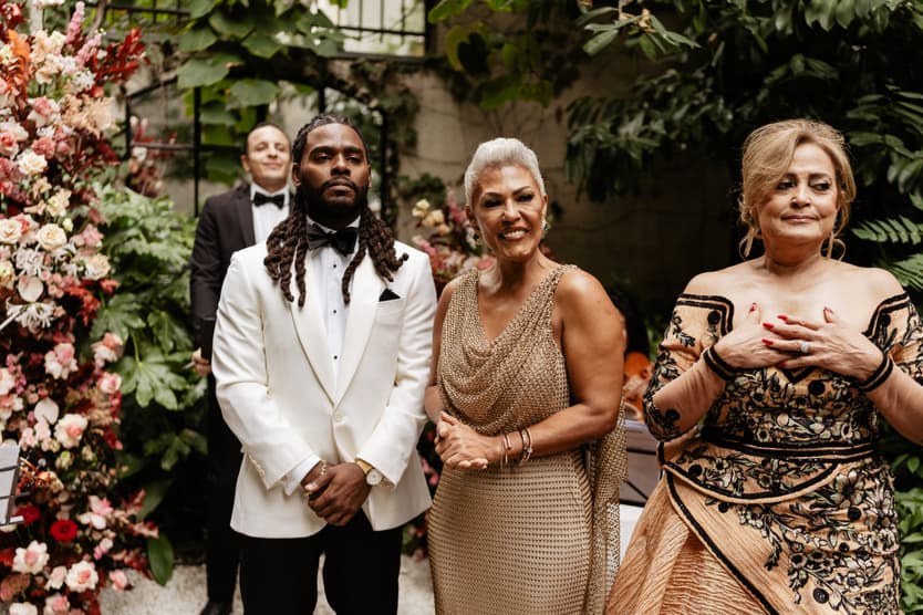 Destination elopement wedding Hotel Particulier Montmartre, Paris garden ceremony groom waiting 