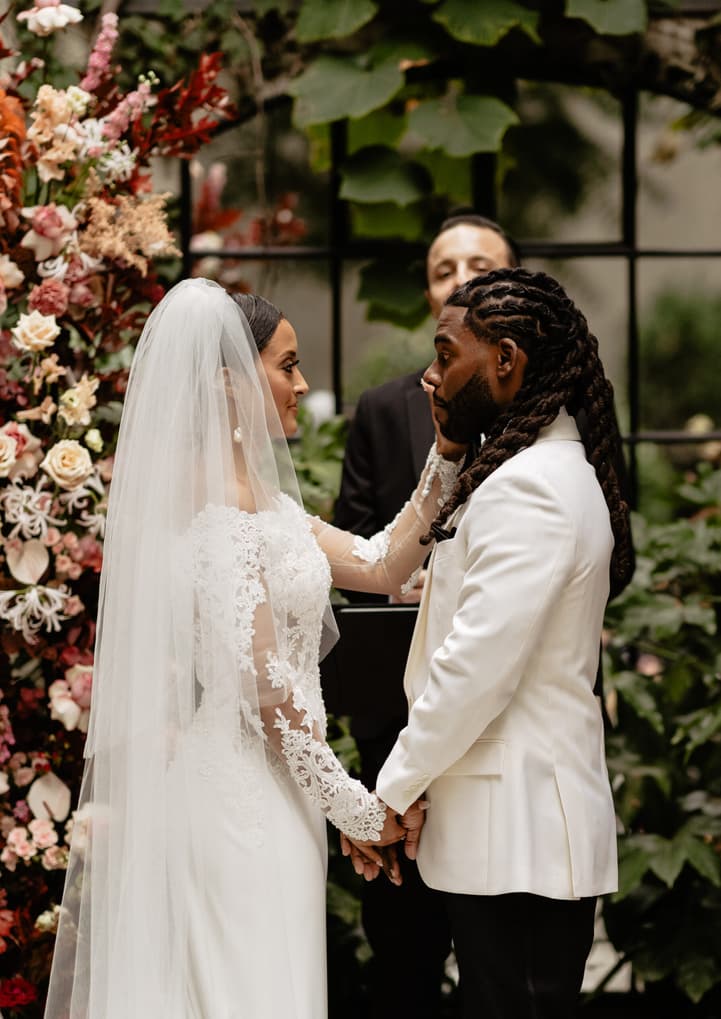 Destination elopement wedding Hotel Particulier Montmartre, Paris garden ceremony 