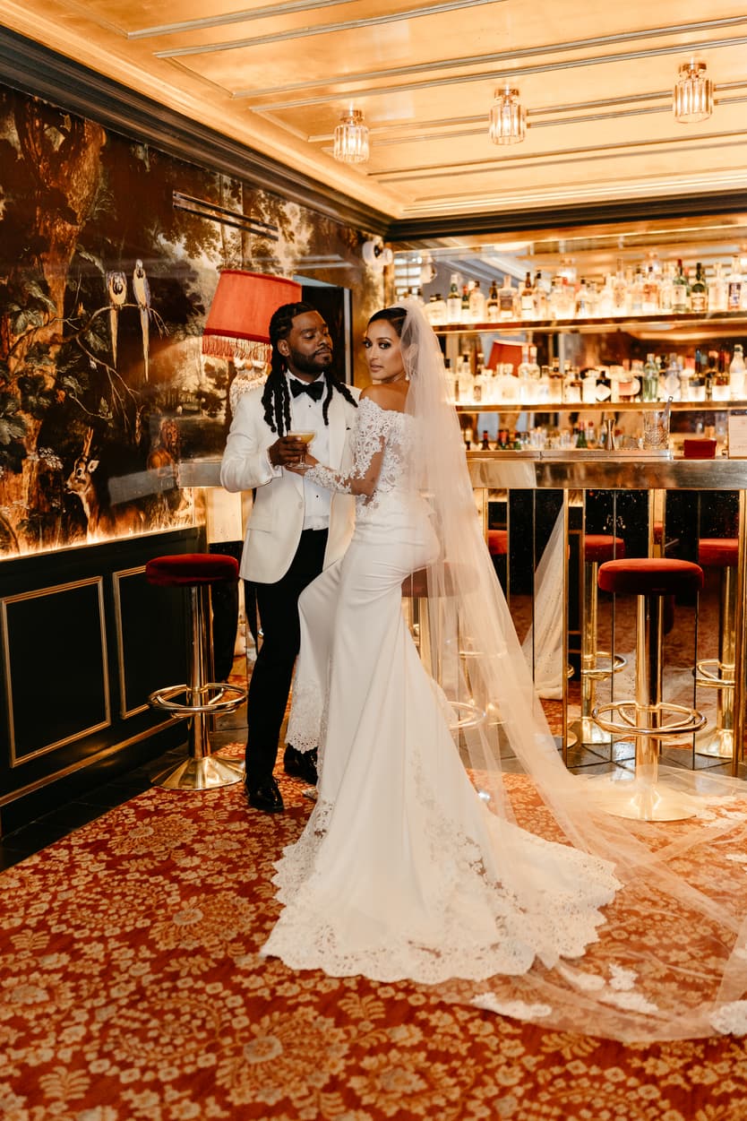Destination elopement wedding Hotel Particulier Montmartre, Paris couple's editorial photo in the bar 