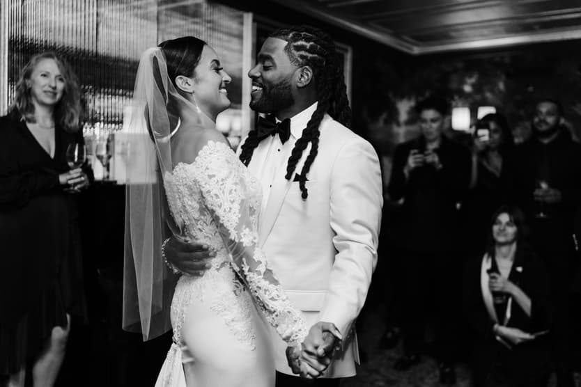Destination elopement wedding Hotel Particulier Montmartre, Paris couple's first dance 