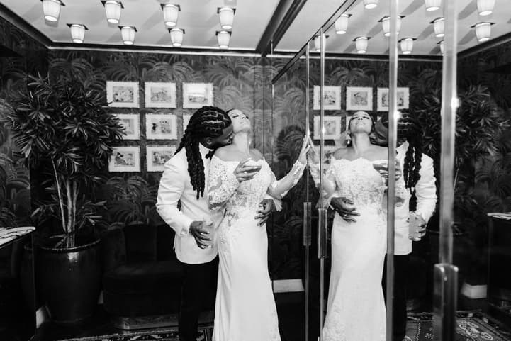 Destination elopement wedding Hotel Particulier Montmartre, Paris couple's editorial photo in the bathroom  