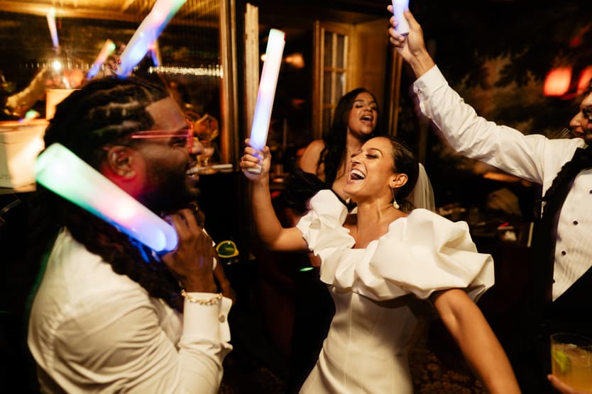 Destination elopement wedding Hotel Particulier Montmartre, Paris couple and guests dancing